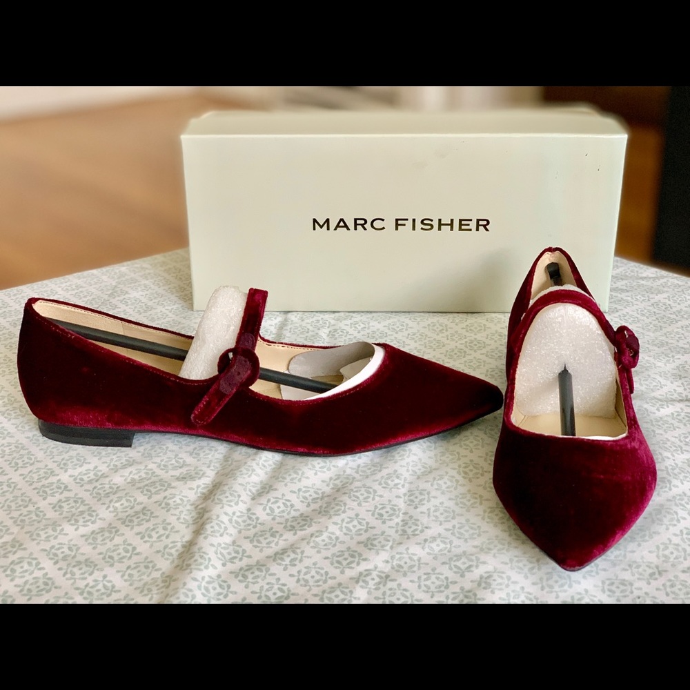 Velvet mary jane style flats